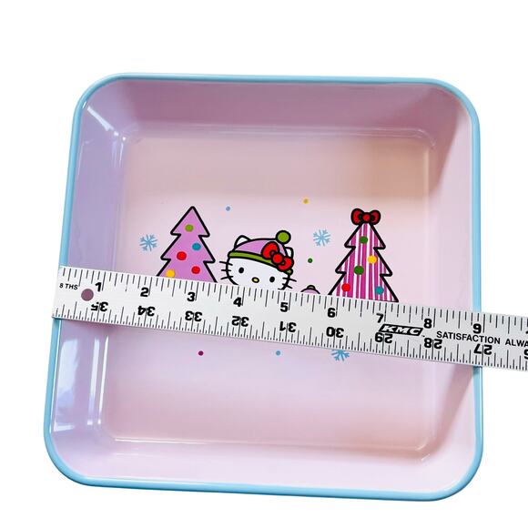 Hello Kitty Square Baking Pan 9" Christmas Ice Skates Ceramic Casserole Bakeware - Picture 5 of 7
